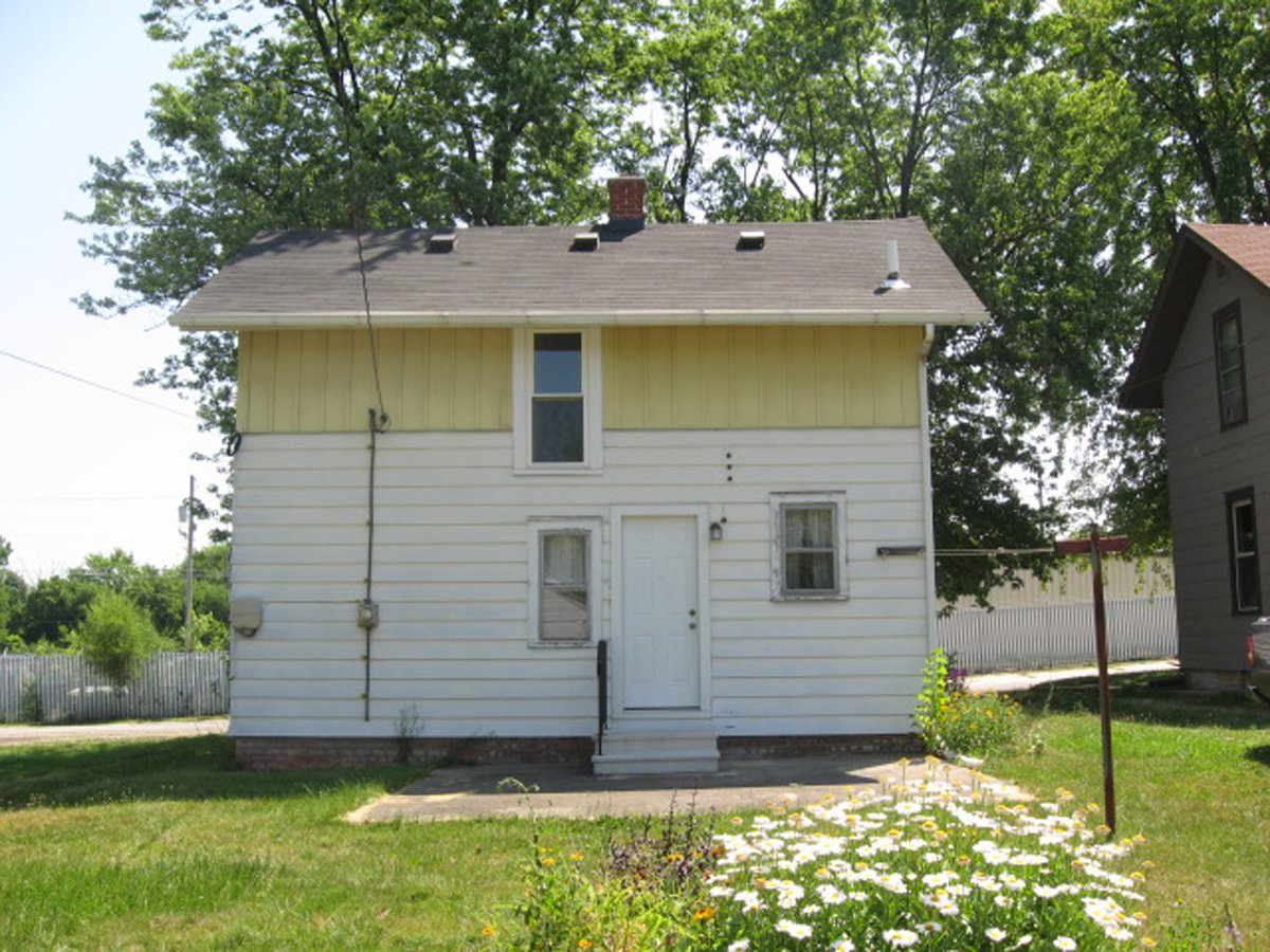 Property photo 1 - Very Clean 2 Bedroom Home